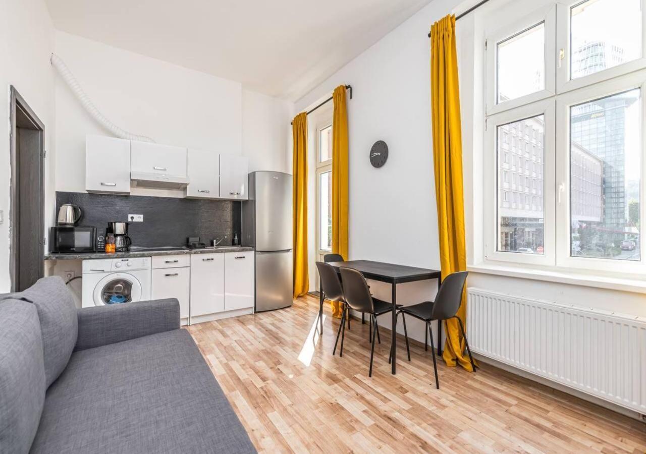 Appartement Crimson Charm à Prague Extérieur photo